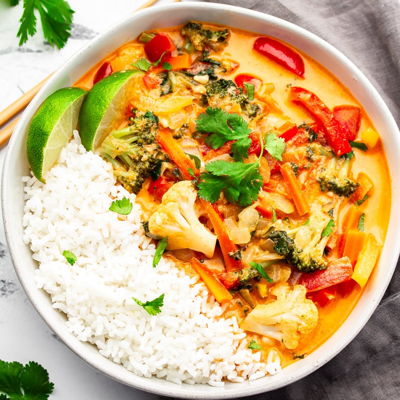 Versatile Vegan Thai Red Curry: Customize Your Healthy Veggies